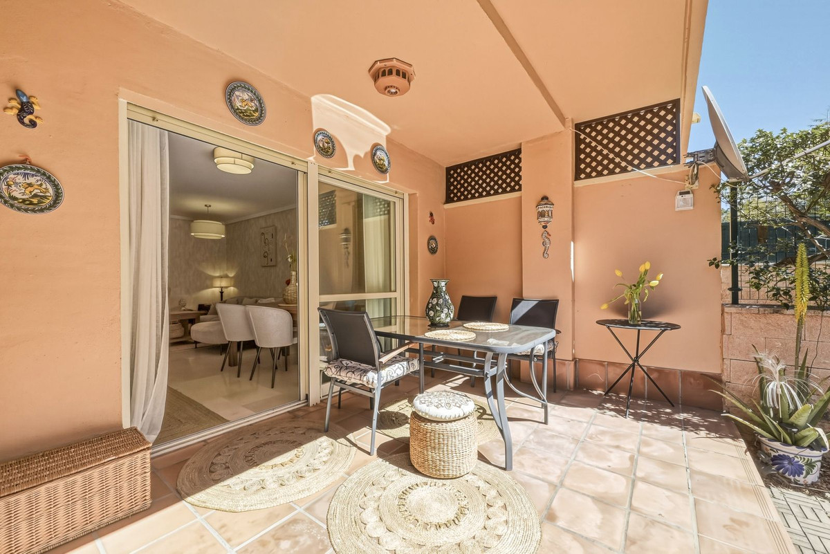 2 bedroom Apartments for sale in Carib Playa – R5358292