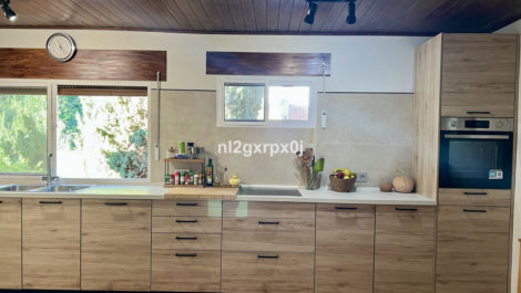 5 bedroom Villas for sale in Marbella – R5316745