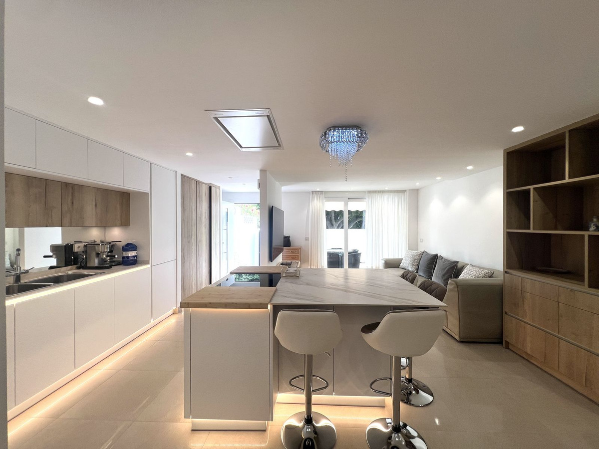 2 bedroom Semi-detached for sale in Nueva Andaluc�a – R5367340