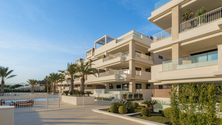 Apartamentos de 4 dormitorios en venta en La Cala de Mijas – R5357680 Apartamentos de 4 dormitorios en venta en La Cala de Mijas – R5357680 en