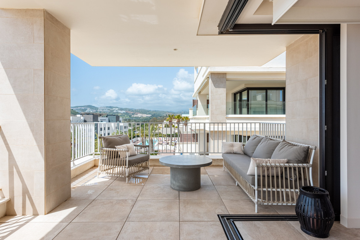 4 bedroom Apartments for sale in La Cala de Mijas – R5357680