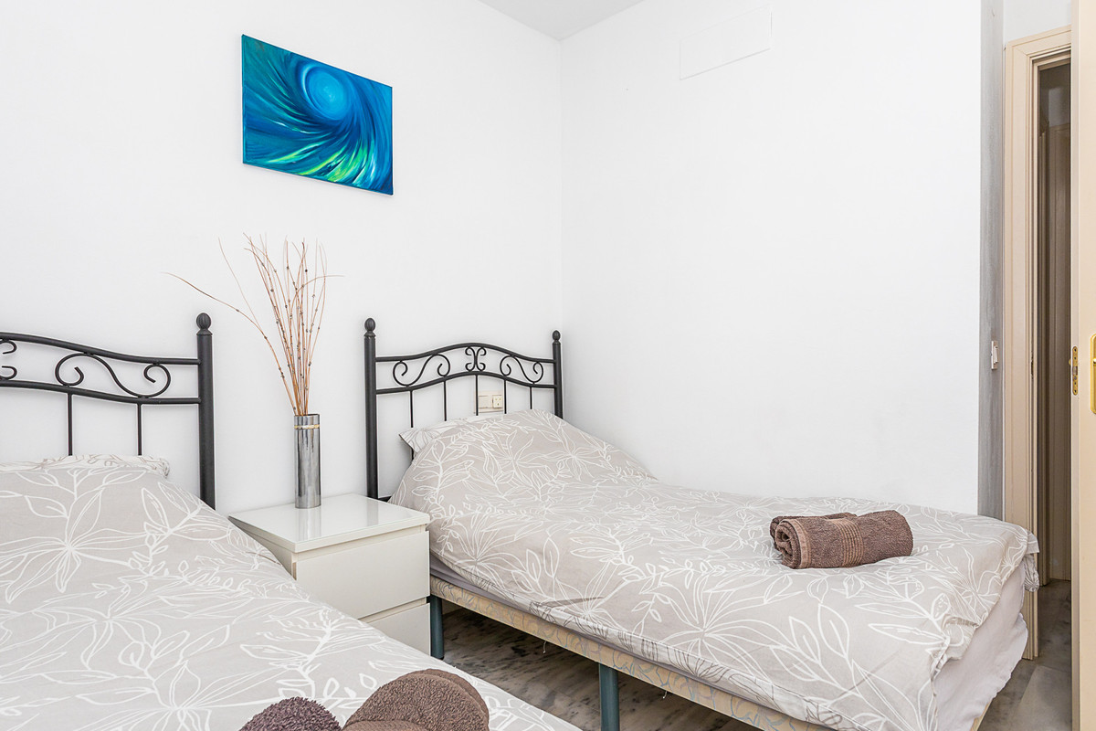 2 bedroom Apartments for sale in Calahonda – R5219818