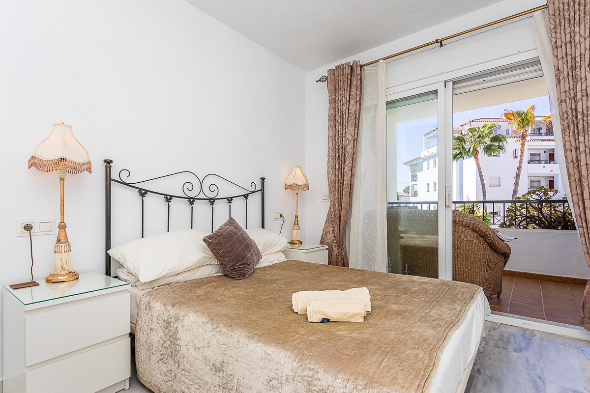 2 bedroom Apartments for sale in Calahonda – R5219818