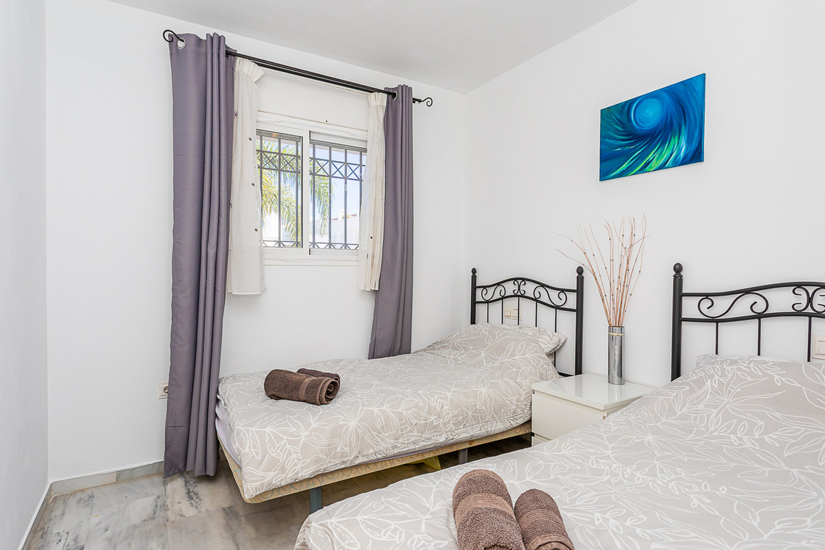 2 bedroom Apartments for sale in Calahonda – R5219818