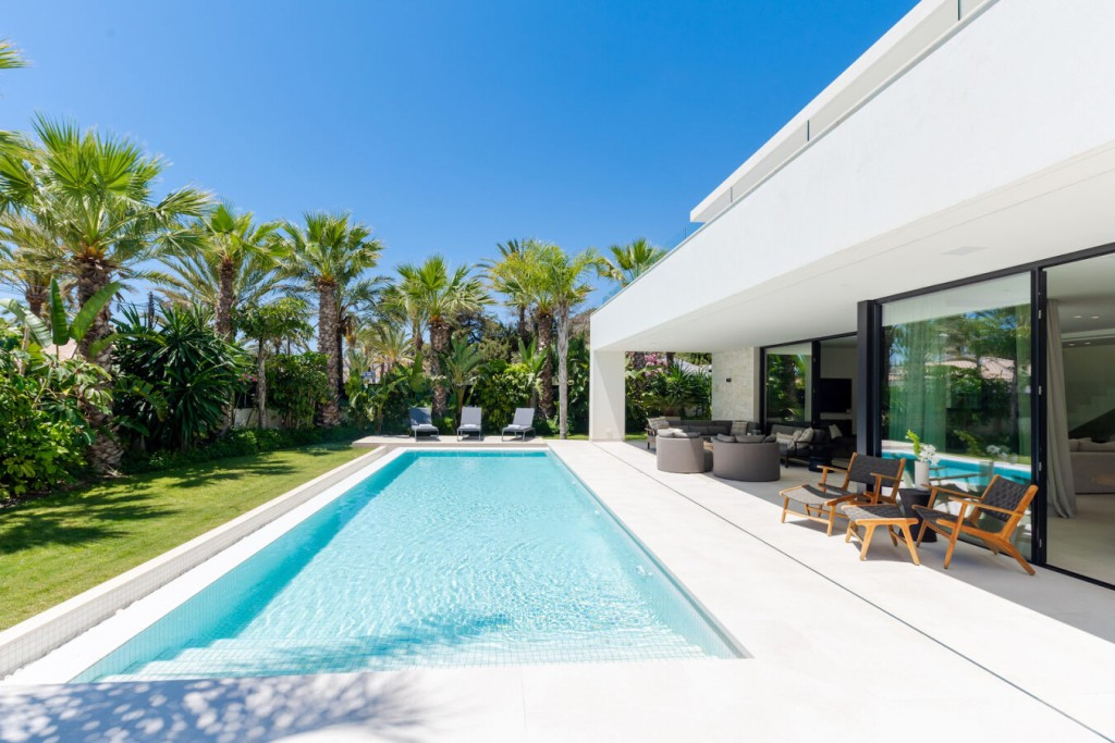 4 bedroom Villas for sale in Marbesa – R4599979 4 bedroom Villas for sale in Marbesa – R4599979