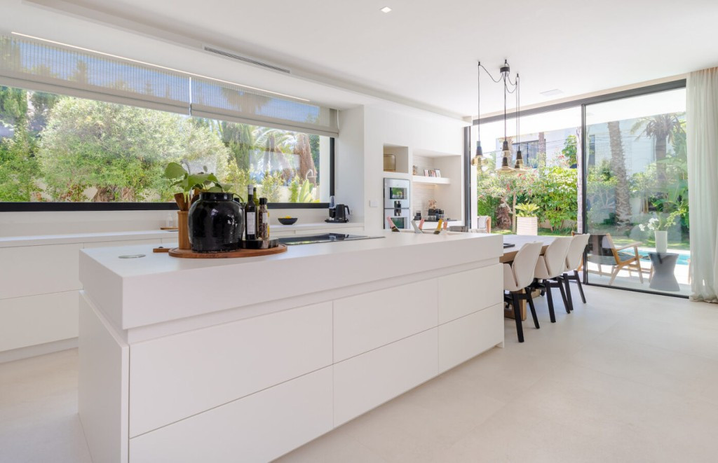 4 bedroom Villas for sale in Marbesa – R4599979 4 bedroom Villas for sale in Marbesa – R4599979