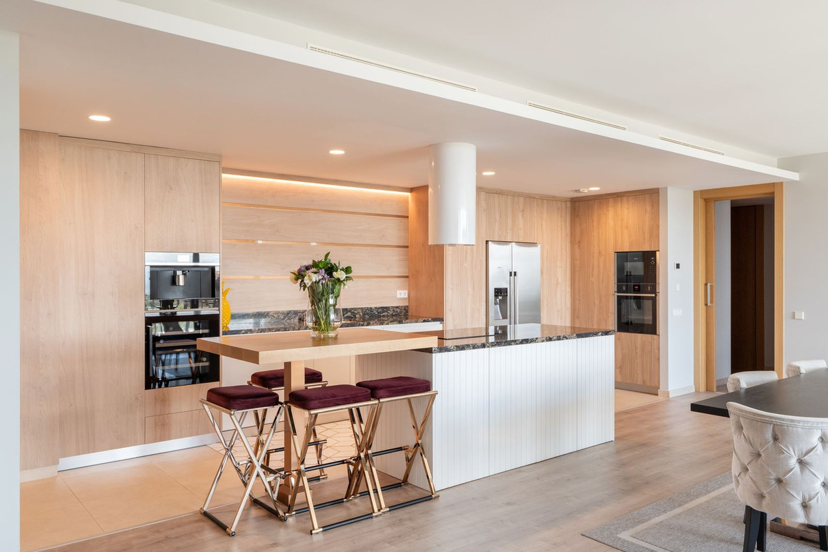 4 bedroom Penthouses for sale in La Quinta – R4743115