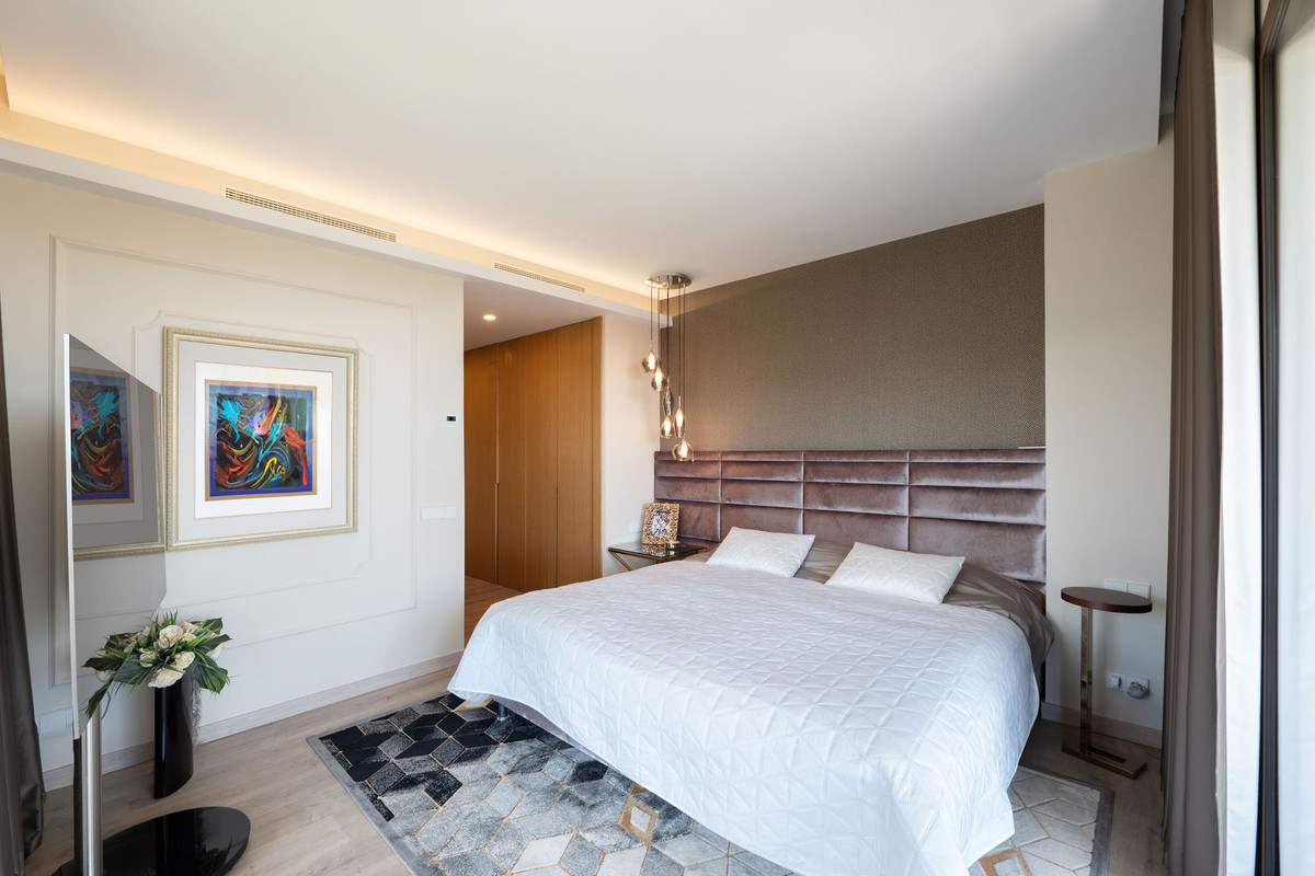 4 bedroom Penthouses for sale in La Quinta – R4743115