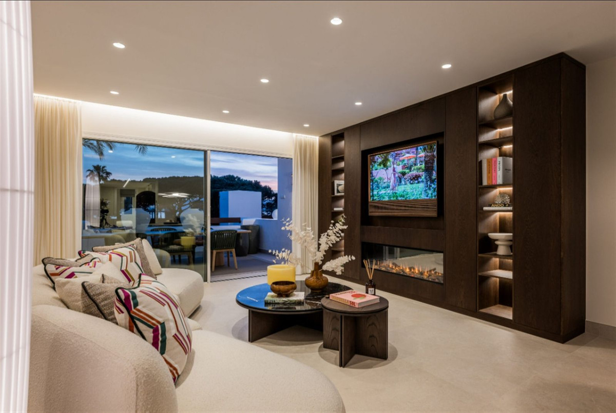 3 bedroom Apartments for sale in Los Monteros – R4875970