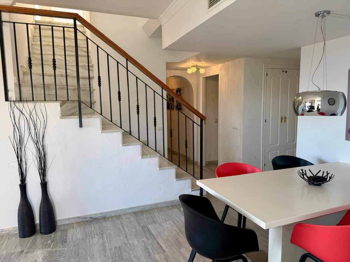 3 bedroom Apartments for sale in Calahonda – R5353555