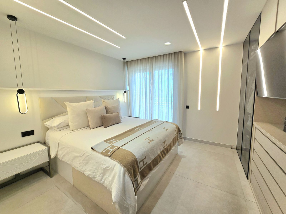 2 bedroom Apartments for sale in La Cala de Mijas – R5337361