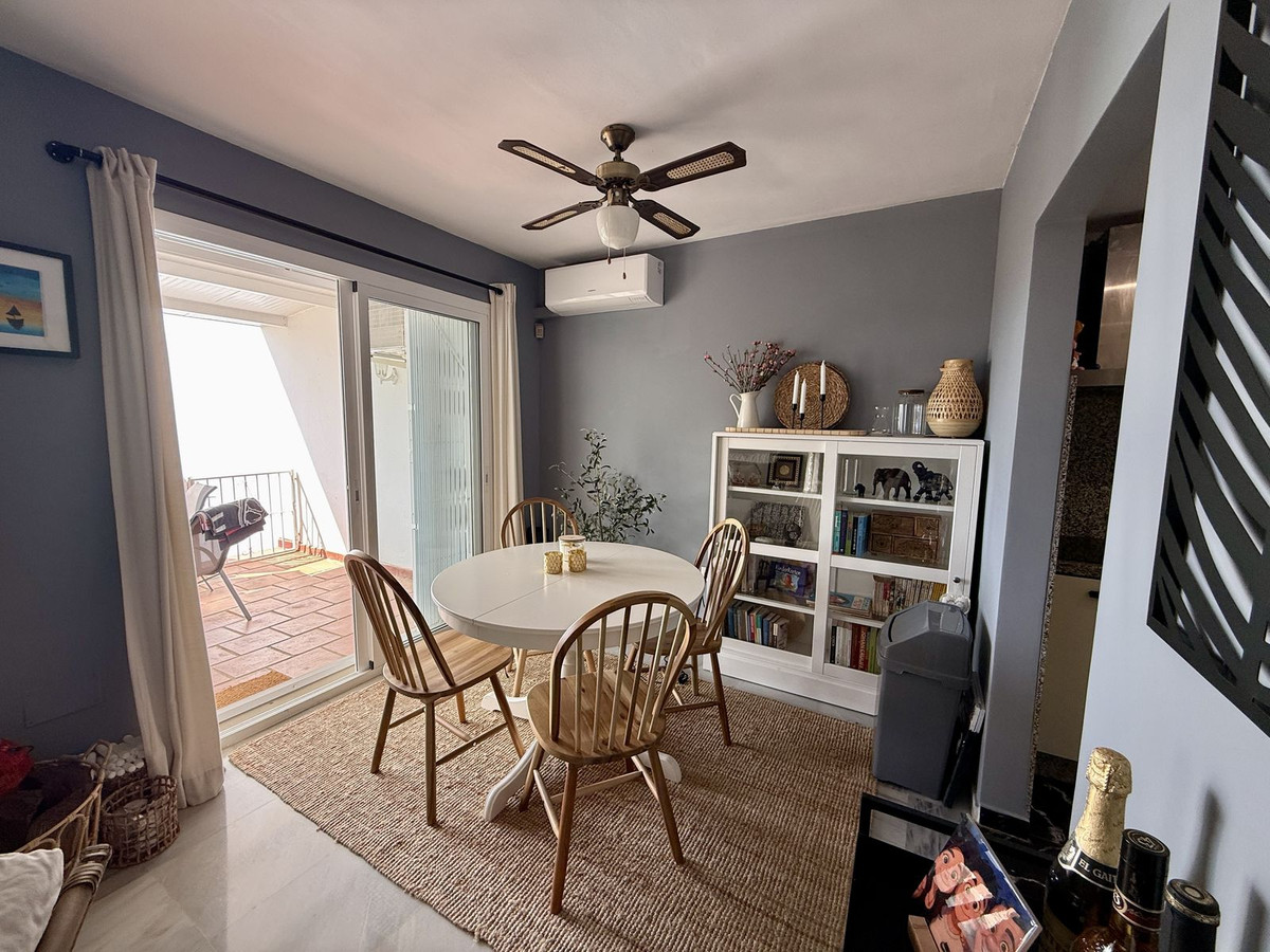 2 bedroom Townhouses for sale in Calahonda – R5357461