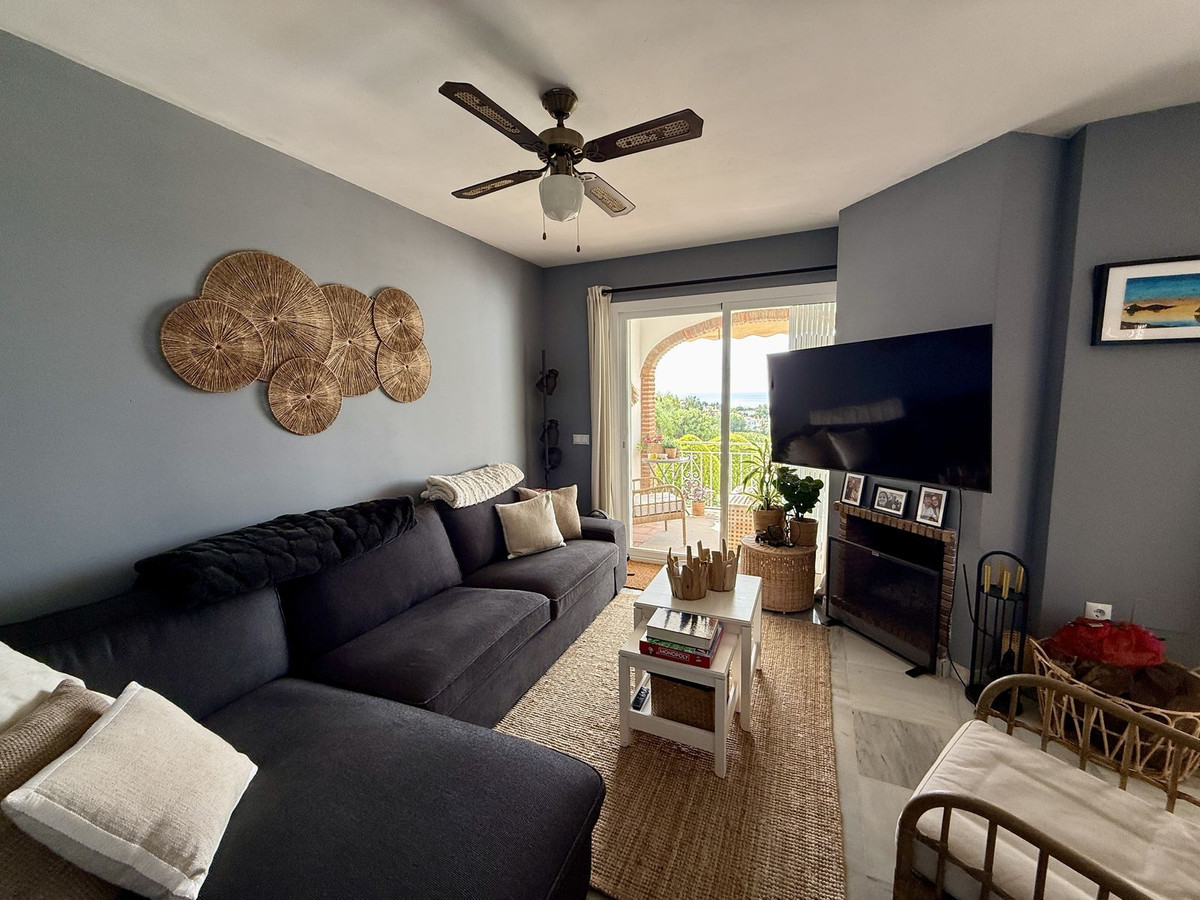 2 bedroom Townhouses for sale in Calahonda – R5357461