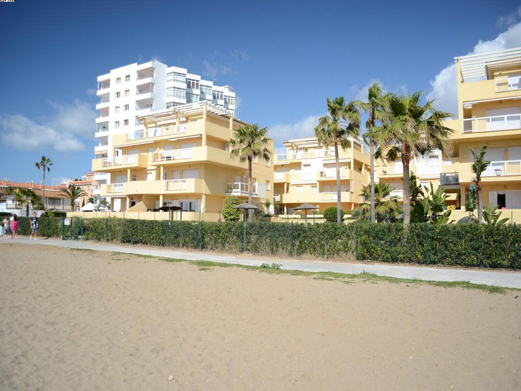 Apartamentos de 2 dormitorios en venta en La Cala de Mijas – R5192128