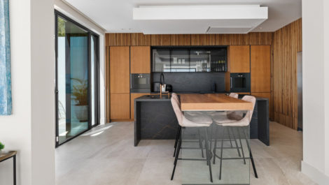 Villas de 4 dormitorios en venta en Marbella – R5153068