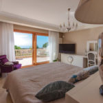 Villas de 5 dormitorios en venta en Sierra Blanca – R4016974