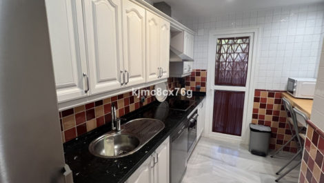 Apartamentos de 2 dormitorios en venta en Calahonda – R5235382