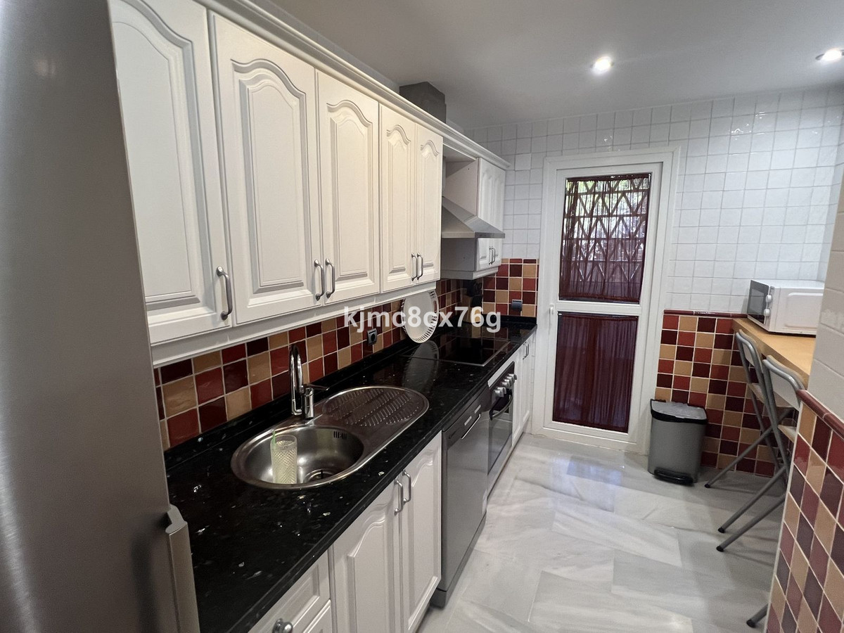 2 bedroom Apartments for sale in Calahonda – R5235382