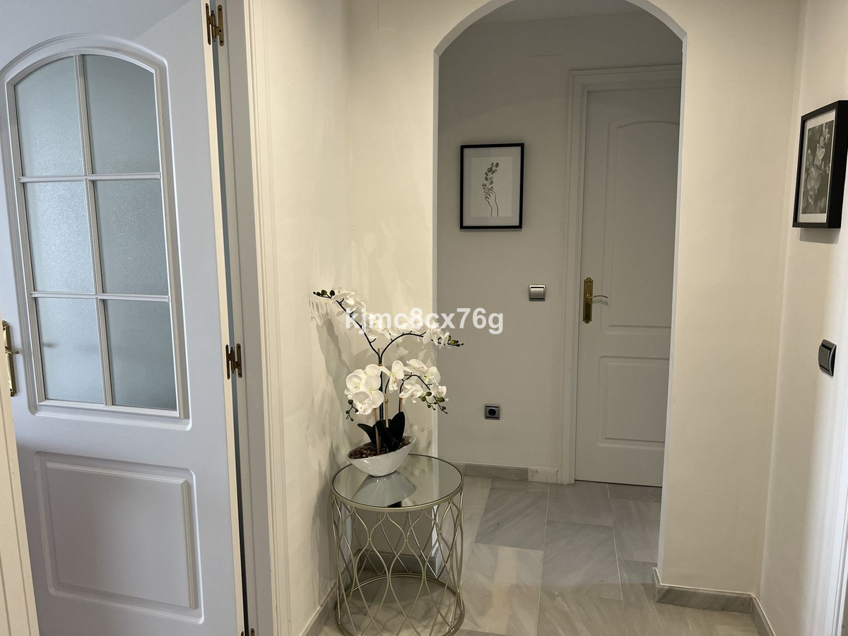 2 bedroom Apartments for sale in Calahonda – R5235382