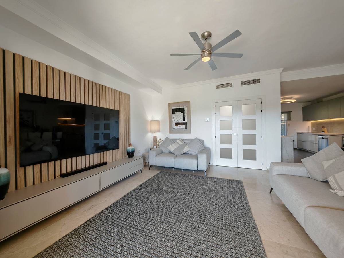 4 bedroom Townhouses for sale in Riviera del Sol – R5330005