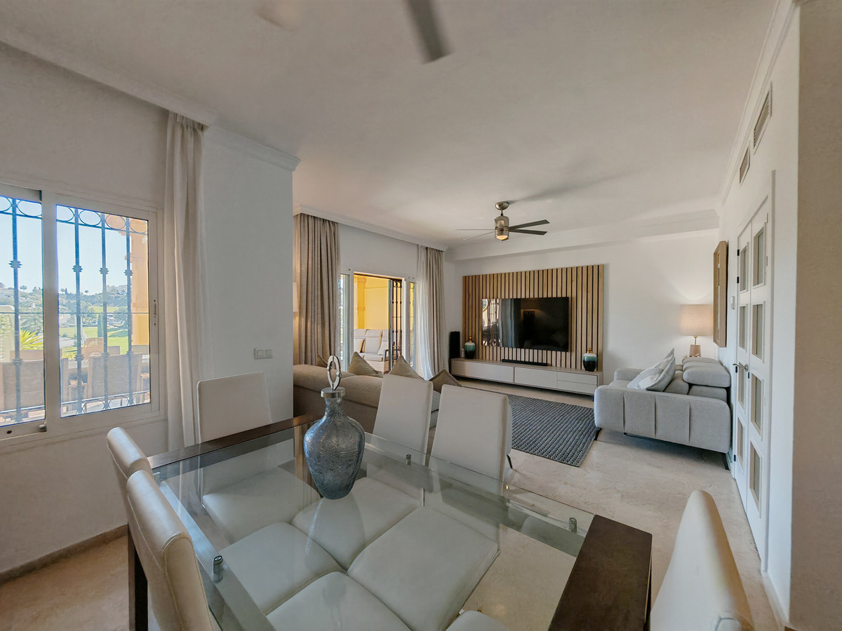 4 bedroom Townhouses for sale in Riviera del Sol – R5330005