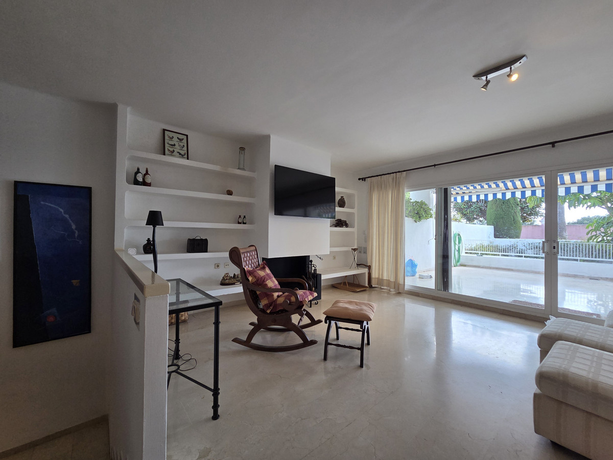4 bedroom Apartments for sale in Marbella – R5363083