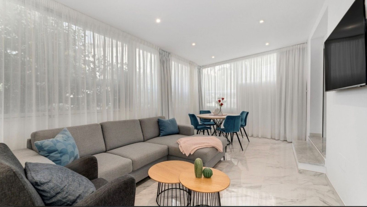 Apartamentos de 2 dormitorios en venta en Milla de Oro – R5370211 Apartamentos de 2 dormitorios en venta en Milla de Oro – R5370211