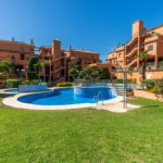 2 bedroom Apartments for sale in Elviria – R5367439
