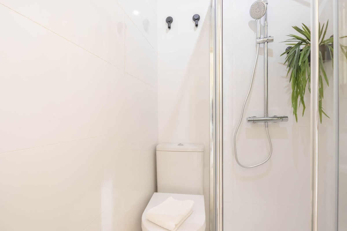 1 bedroom Apartments for sale in Marbesa – R5356120