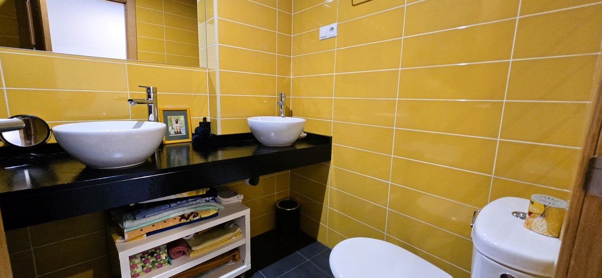 2 bedroom Apartments for sale in Riviera del Sol – R5348164