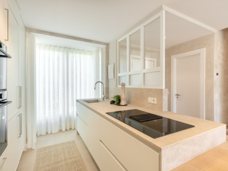 Adosados de 3 dormitorios en venta en Marbella – R5363137