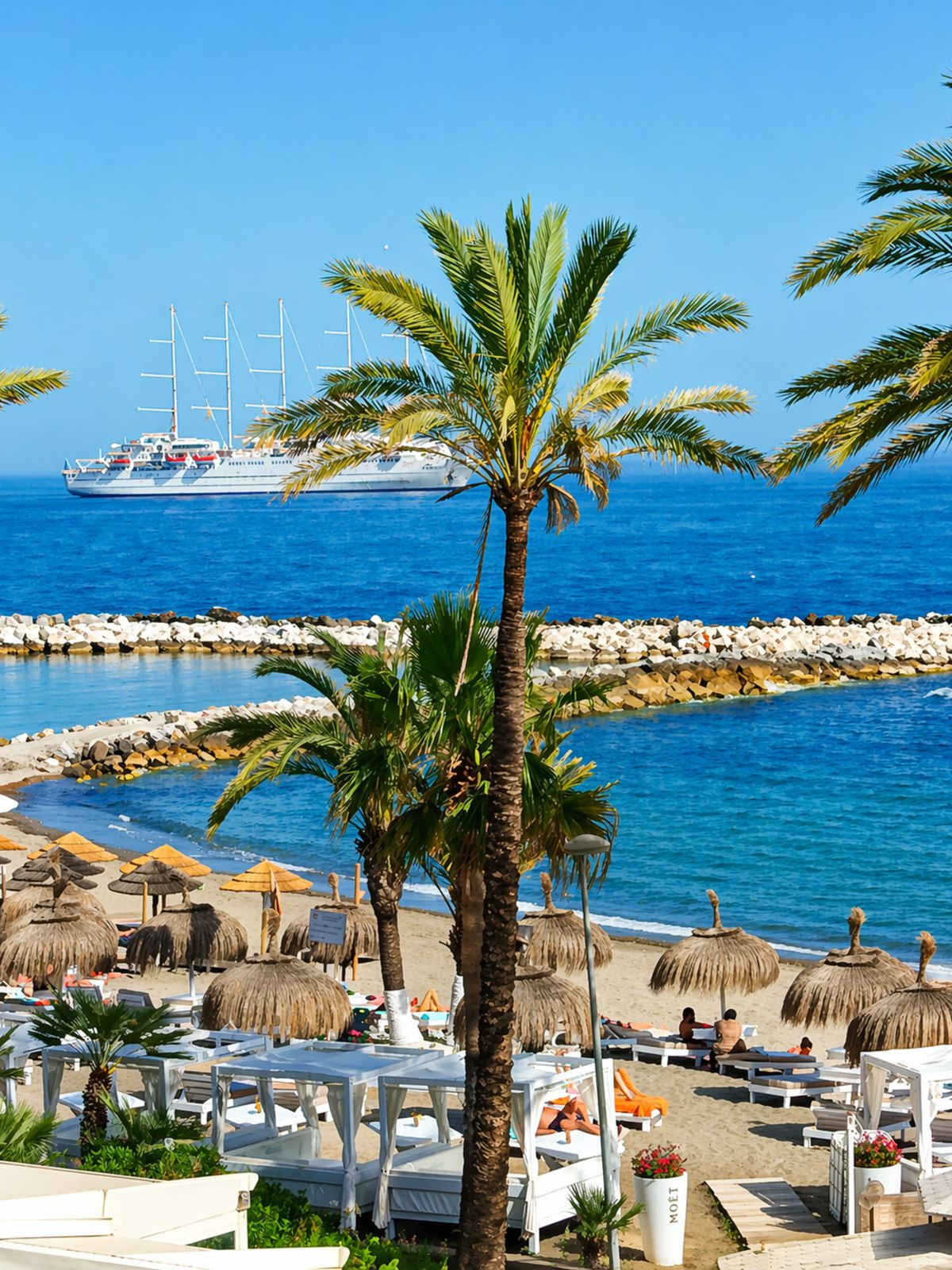 3 bedroom Apartments for sale in Marbella – R5364898