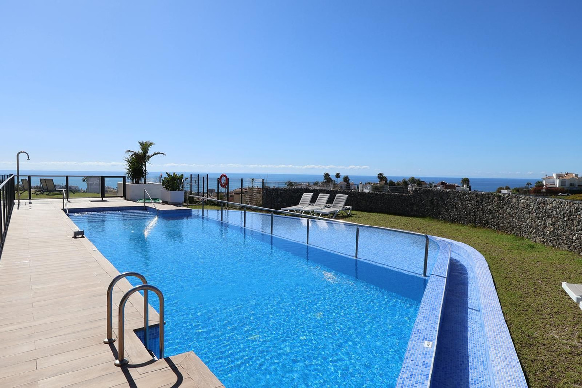 3 bedroom Semi-detached for sale in Riviera del Sol – R5333242