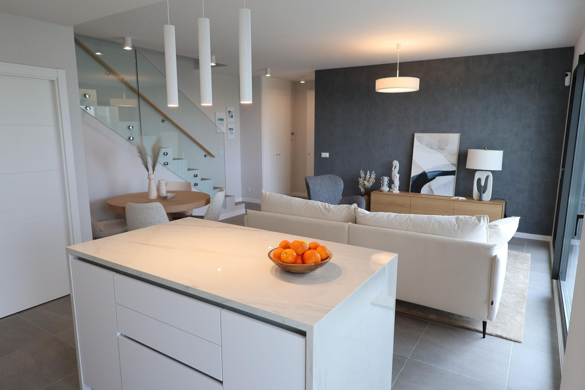 3 bedroom Semi-detached for sale in Riviera del Sol – R5333242