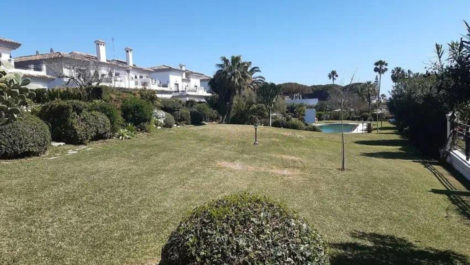 5 bedroom Townhouses for sale in Cabopino – R5360389