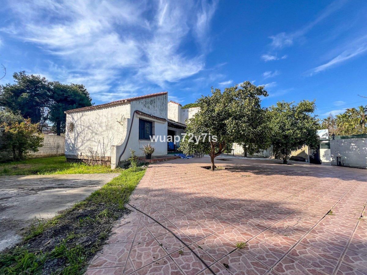 2 bedroom Villas for sale in Nueva Milla de Oro – R5327605