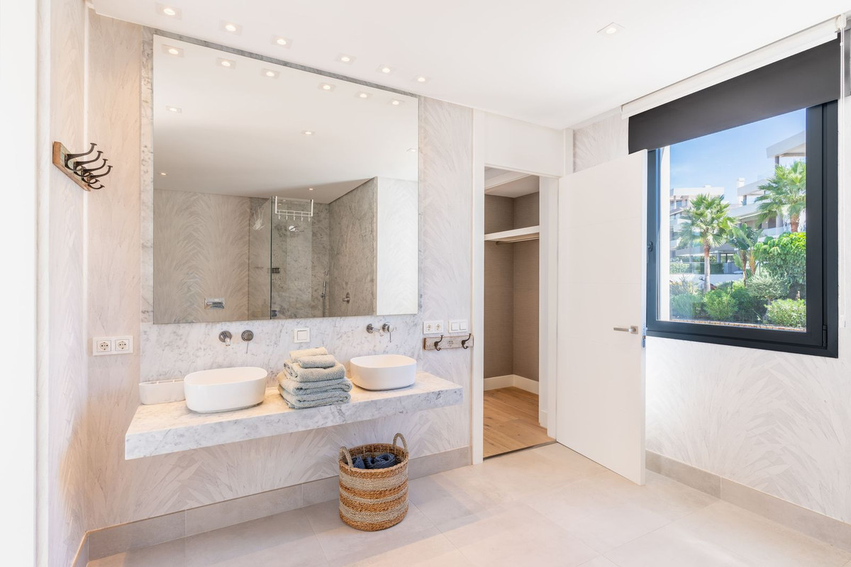 5 bedroom Villas for sale in Cabopino – R5339008 5 bedroom Villas for sale in Cabopino – R5339008