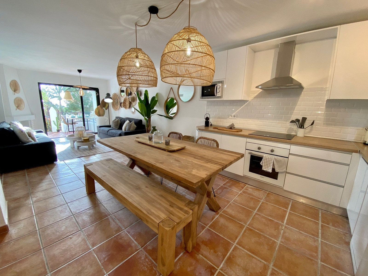 3 bedroom Apartments for sale in Riviera del Sol – R5358385