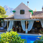 5 bedroom Villas for sale in Milla de Oro – R4742287