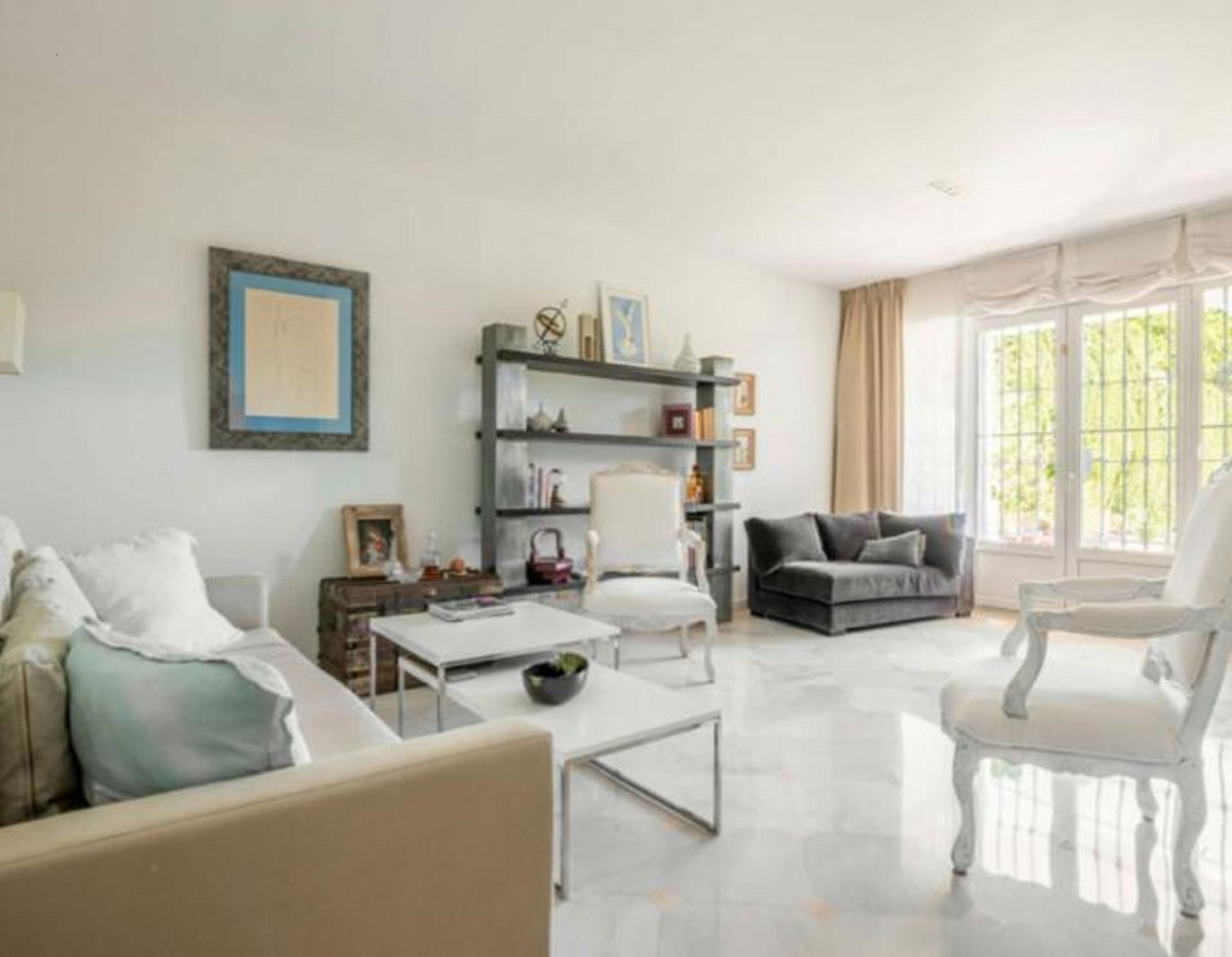 3 bedroom Townhouses for sale in Guadalmina Alta – R5272870 3 bedroom Townhouses for sale in Guadalmina Alta – R5272870