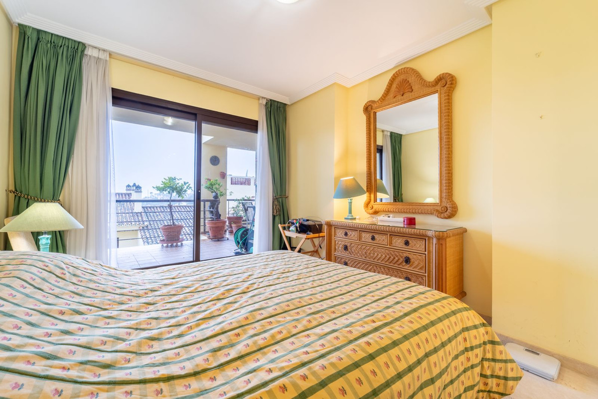 Apartamentos de 3 dormitorios en venta en Los Arqueros – R5306491