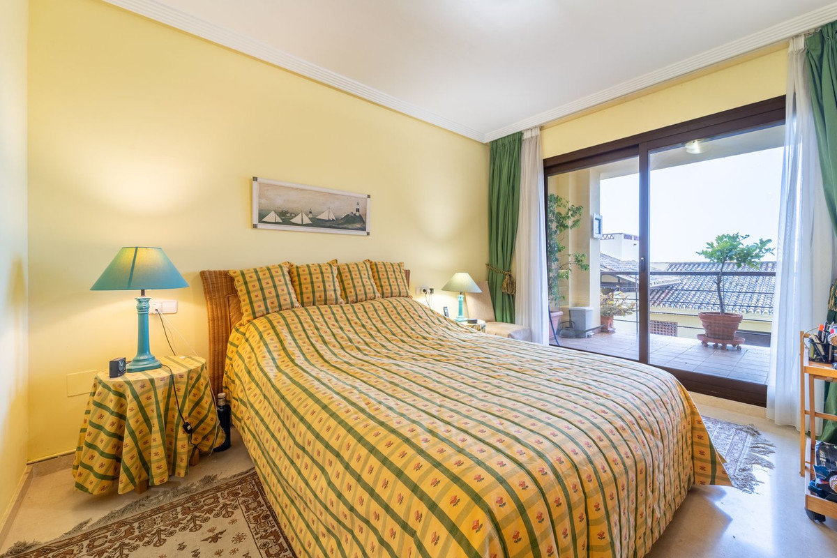 Apartamentos de 3 dormitorios en venta en Los Arqueros – R5306491