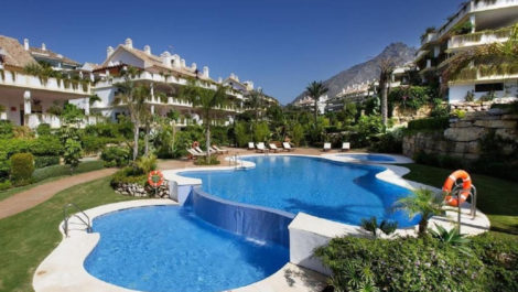 4 bedroom Apartments for sale in Milla de Oro – R4409695