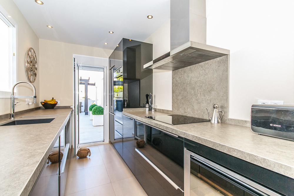 4 bedroom Penthouses for sale in Elviria – R5366002