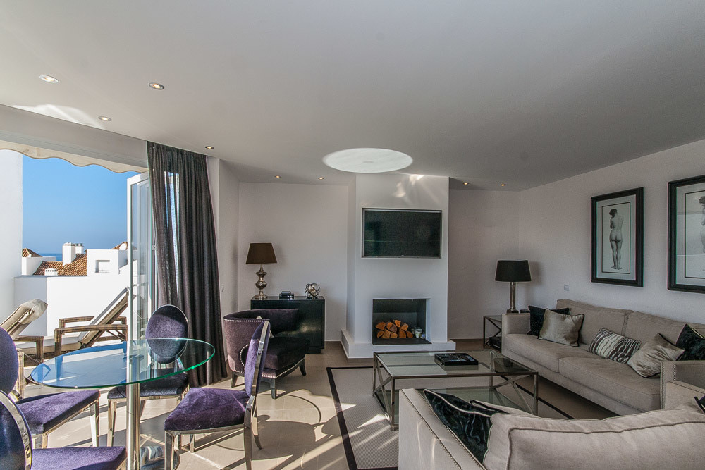 4 bedroom Penthouses for sale in Elviria – R5366002