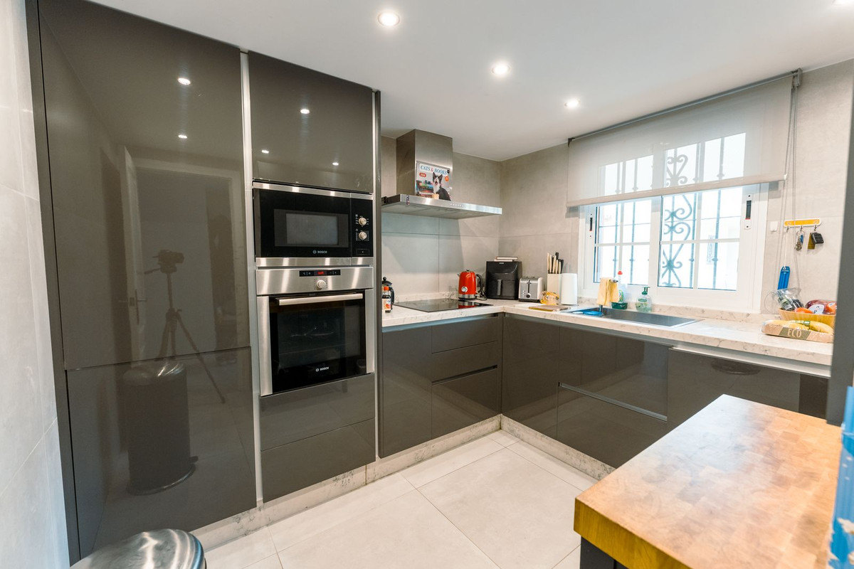 Adosados de 4 dormitorios en venta en Nueva Milla de Oro – R5318824