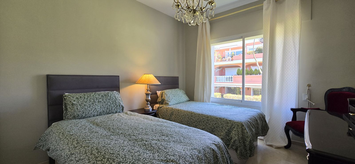 2 bedroom Apartments for sale in Nueva Milla de Oro – R4747855