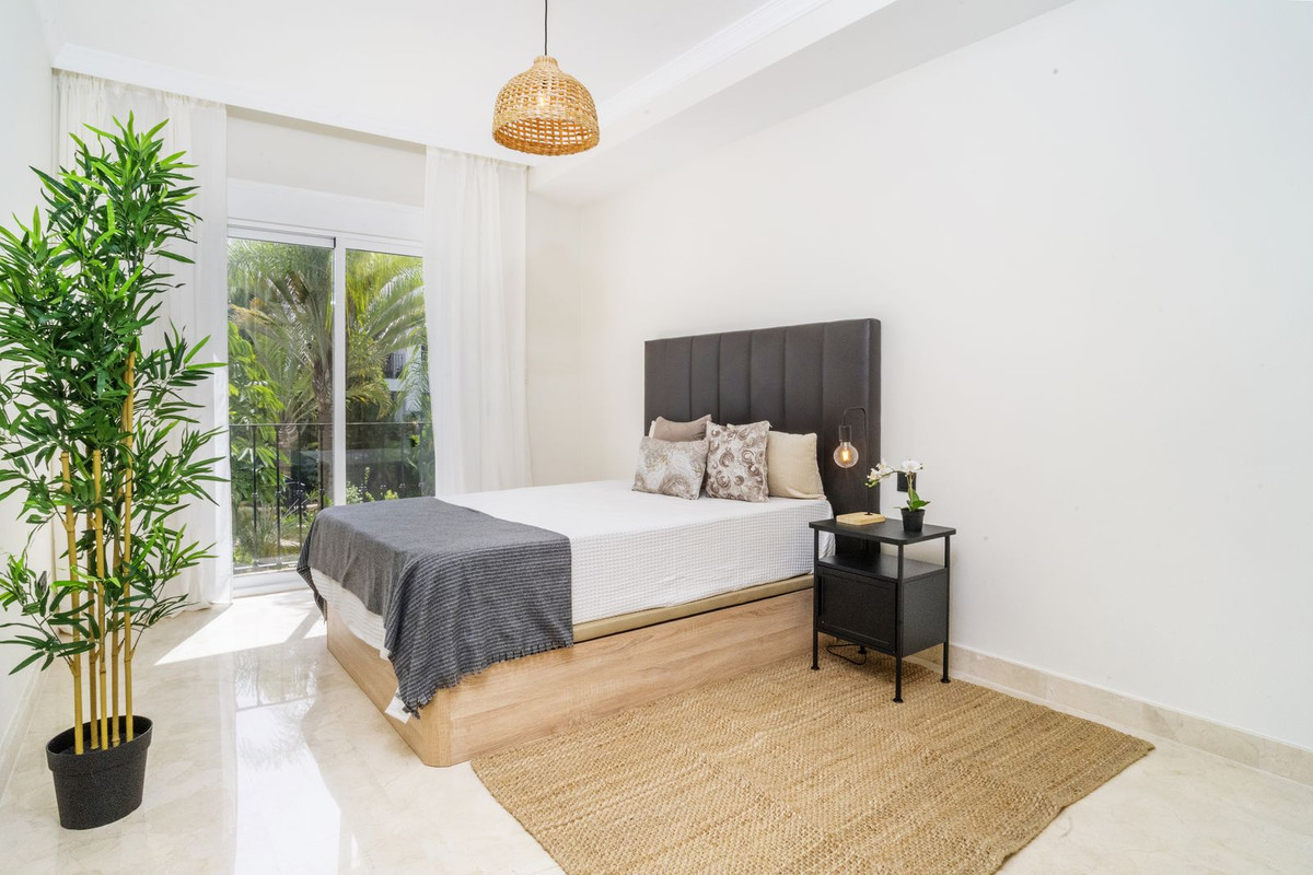 3 bedroom Apartments for sale in Marbella – R5153677