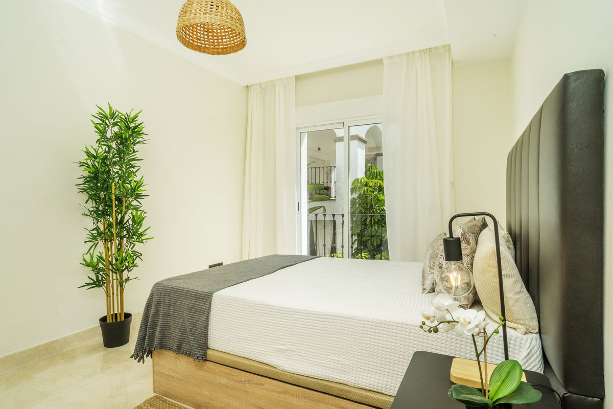 3 bedroom Apartments for sale in Marbella – R5153677