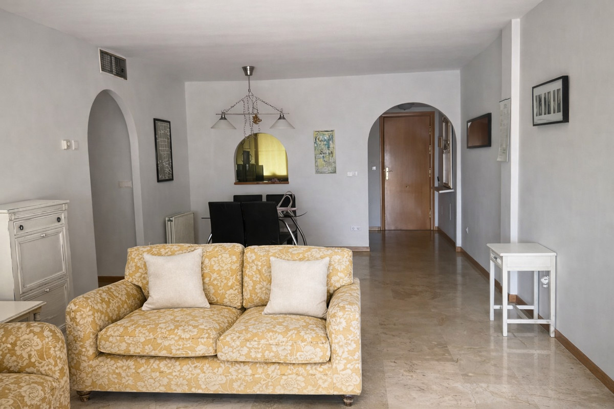 2 bedroom Apartments for sale in Guadalmina Alta – R5264497